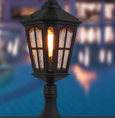 巴音郭楞柱头灯