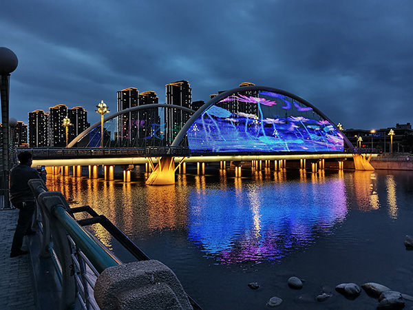 1742970194152440.jpg 巴音郭楞河道亮化.jpg