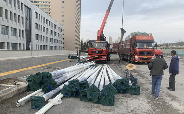 巴音郭楞太阳能路灯在严寒地区的应用与耐寒配置 巴音郭楞太阳能路灯在严寒地区的应用与耐寒配置