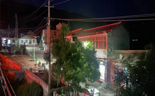 巴音郭楞太阳能路灯在暴雪天气下的应对策略