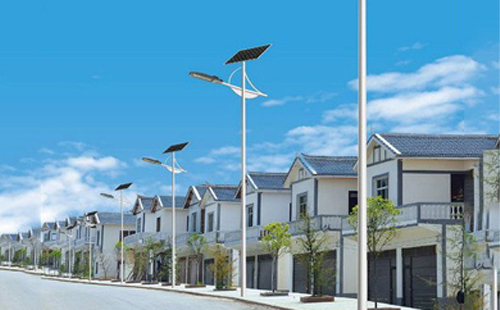 巴音郭楞太阳能路灯配置与在乡村道路照明中的应用 巴音郭楞太阳能路灯配置与在乡村道路照明中的应用